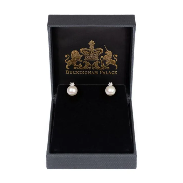 Small Pearl Earrings*Royal Collection Shop Outlet